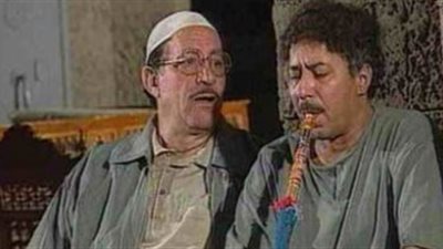 صداقة حتى الموت.. أبو بكر عزت وصلاح السعدني من حب الفن لـ الدفن بمقابر متجاورة