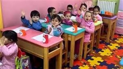 مشكلتكم مع النت.. معاناة أهالي الأقصر من سوء تنسيق رياض أطفال بالمدارس الرسمية للغات