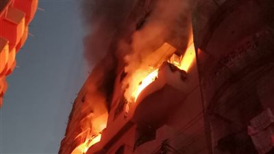 إصابة 3 أشخاص في حريق شقة سكنية بالعريش.. والدفاع المدني يسيطر 