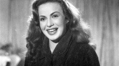 من ابن حميدو إلى شفيقة القبطية.. محطات صنعت أسطورة هند رستم في ذكرى وفاتها