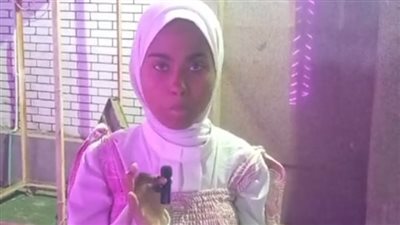 طالبات مدرسة إسنا بالأقصر يشتكين من نتيجة الثانوية العامة: لجنة كاملة جايبة 30 في الكيمياء ودي مش درجاتنا|بث مباشر