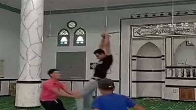 ضبط المتهمين بواقعة فيديو اللهو داخل أحد مساجد الدقهلية| بث مباشر