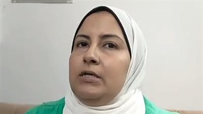 صبي يدهس صغيرًا بسيارته في المقطم.. ووالدة المصاب: خبطه وهو رايح يصلي| بث مباشر