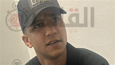 عصام صاصا يوقع على مذكرة استئنافه على الحكمين الصادرين ضده