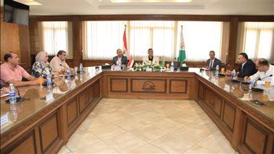 محافظ الجيزة: جارٍ التنسيق مع الجهات المختصة لحل أزمة المياه بـ حدائق الأهرام