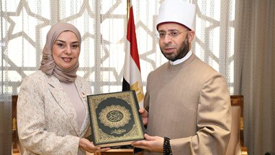 وزير الأوقاف يستقبل سفيرة مملكة البحرين بالقاهرة ويستعرضان التعاون المشترك
