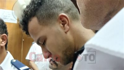 بعد الحكم بحبسه 6 أشهر.. ترحيل عصام صاصا إلى سجن كيلو 10 ونص بالجيزة