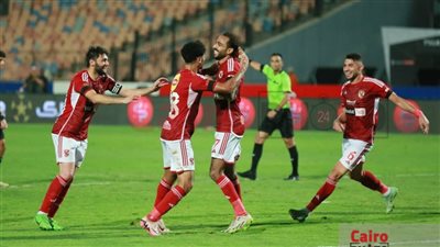 موعد انتظام ثنائي الأهلي في تدريبات الفريق استعدادًا للموسم الجديد