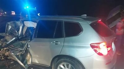 بينهم الفنان النوبي محمد فوزي.. مصرع شخصين وإصابة 11 إثر تصادم سيارتين بالصحراوي الغربي في أسوان|بث مباشر 