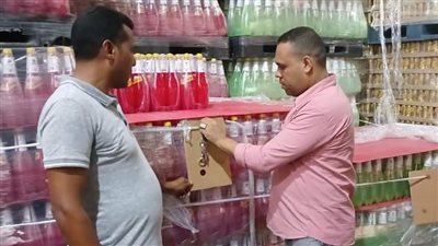 ضبط 27 طن مياه غازية غير مطابقة للمواصفات في شرم الشيخ