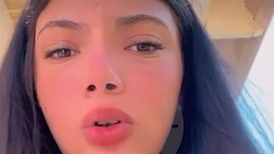 ابنة المعتدى عليه من أحمد عادل لاعب الأهلي السابق: بابا في غيبوبة ومش بيفوق| فيديو