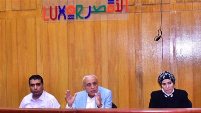 محافظ الأقصر يفتح ملف التصالح في مخالفات البناء بإسنا.. ويشدد على تذليل المعوقات