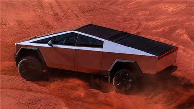 تسلا تفتح أخيرًا طلبات شراء Cybertruck في كندا والمكسيك