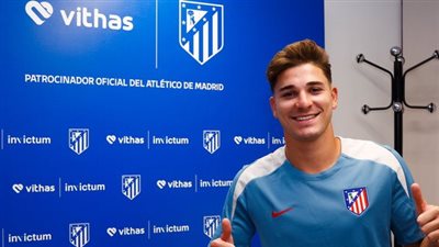 تفاصيل عقد جوليان ألفاريز مع أتلتيكو مدريد 