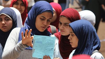 أبرزها أسلوب النداء.. حقيقة حذف دروس بمادة العربي لطلاب الثانوية العامة 2025