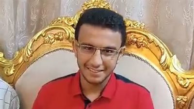 بعد تغيير ترتيبه من الخامس للثالث على الثانوية العامة.. زياد: سجدت لله شكرًا من فرحتي|بث مباشر