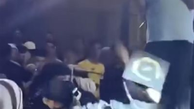 شدوا شعر بعض.. مشاجرة في حفل تخرج تثير الجدل على السوشيال ميديا 