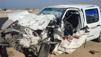 مصرع وإصابة 4 من الوادي الجديد في انقلاب سيارة بالفيوم| صور