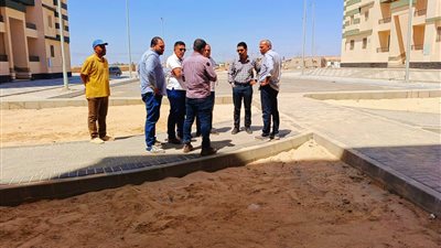 الإسكان تطالب شركات المقاولات العاملة في العبور الجديدة بزيادة معدلات تنفيذ المشروعات 