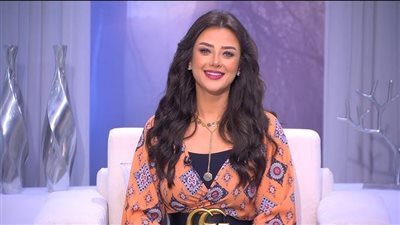 تأجيل محاكمة بلوجر شهير بتهمة سب وقذف رضوى الشربيني لـ 3 مارس