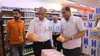 ضبط 125 مخالفة تموينية في حملات تفتيشية بالمنيا 
