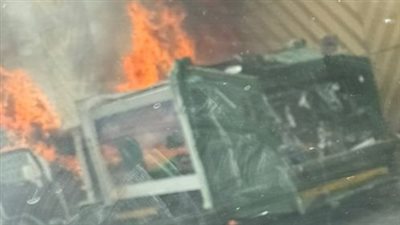 اشتعال سيارة على طريق الهجرة الفرعي في المدينة المنورة بالسعودية | صور