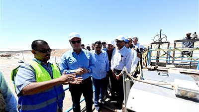 وزير الإسكان يحيل مسئولين بمحطة صرف صحي مطروح للتحقيق.. ويكلف بتشكيل لجنة لمعرفة أسباب القصور