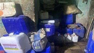 التحقيق مع صاحب مصنع مستحضرات غسيل بدون ترخيص وشريكه بمصر القديمة 