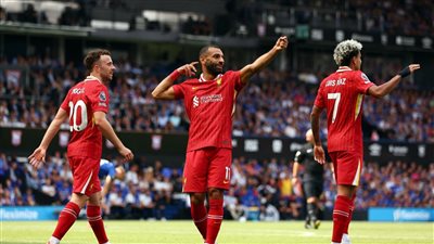 على طريقة القوس والسهم.. محمد صلاح يحتفل بأول أهدافه في الدوري الإنجليزي| صور 