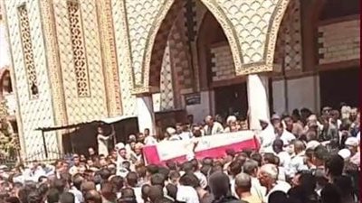 تشييع جنازة شاب لقي مصرعه في حريق منزل ببني سويف