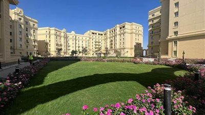 أبرزها منطقة الأعمال.. الإسكان تكشف نسب إنجاز تنفيذ مشروعات العاصمة الإدارية