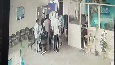 ضربني وأهانني.. طالب تربية رياضية بالإسكندرية يستغيث من تعدي رئيس مركز شباب عليه