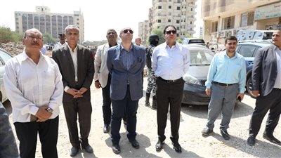محافظ بني سويف يقود حملة مُكبرة لإزالة مبانٍ مخالفة داخل الحيز العمراني 