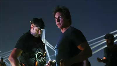 بعد أولمبياد باريس 2024.. جراح تجميل يكشف حقيقة خضوع توم كروز لعملية تجميل