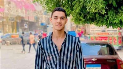 وفاة شاب وإصابة 2 آخرين في اصطدام سيارة بعامود إنارة بالفيوم