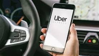 انخفاض أسهم أوبر بسبب تباطؤ نمو الحجوزات