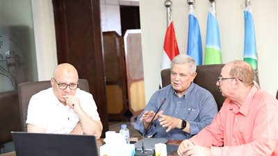 رئيس القابضة للمياه يوجه بصيانة كامل محطات صرف الأمطار بالإسكندرية قبل فصل الشتاء