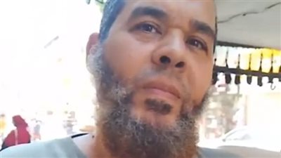 قصة كفاح عم رضا أشهر بائع عصائر بالحوامدية: الزباين بتجيلي من كل مكان | بث مباشر