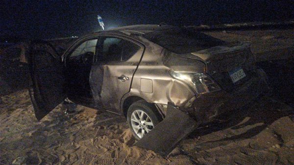 إصابة 14 شخصًا إثر