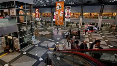 بسبب مقص.. إلغاء 36 رحلة وتأخير 200 أخرى بمطار نيو شيتوس في اليابان 