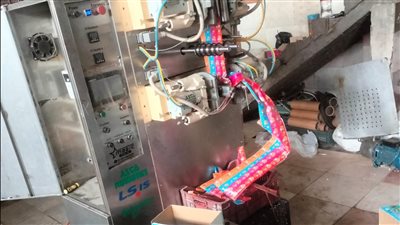 ضبط 6000 عبوة عصير فاسدة داخل مصنع بأسيوط