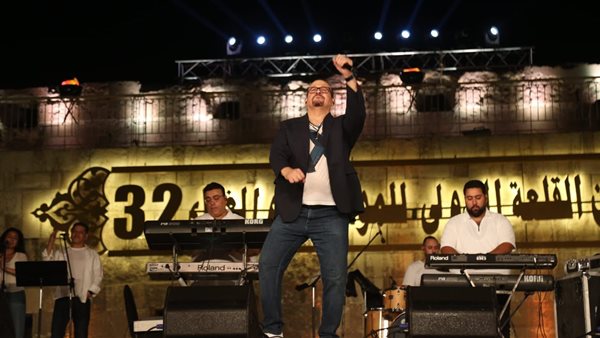 هشام عباس بمهرجان