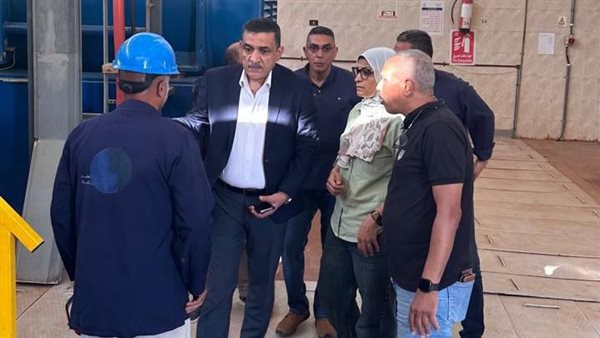 زيارة مسئولو الإسكان