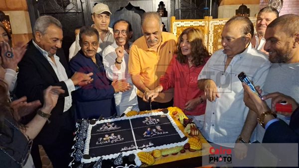 صناع طرف خيط