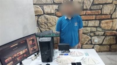 ضبط شخصين لاتهامهما بإدارة 71 موقع إلكتروني لبث محتوى مقرصن دون ترخيص 