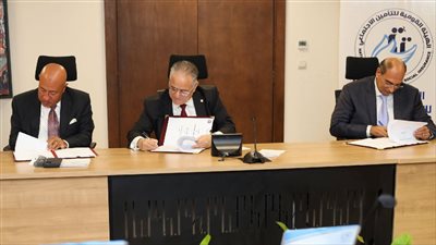 التأمينات توقع بروتوكول تعاون مع البنك الأهلي لتفعيل منظومة الدفع الإلكتروني والتيسير على المواطنين