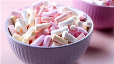 موفر جدًا | طريقة عمل المارشميلو بدون جيلاتين.. حضريه بالجيلي في 5 دقائق