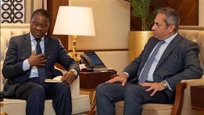 رئيس شركة العاصمة الإدارية يبحث مع سفير دولة كوت ديفوار نقل السفارة لمقرها الجديد