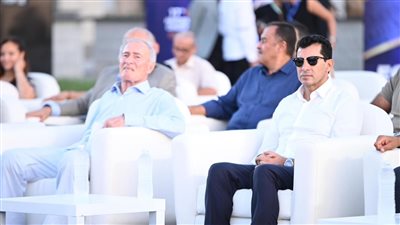 وزير الرياضة يشهد مراسم قرعة كأس العالم لكرة اليد للأندية