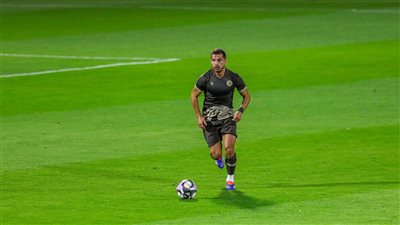 خلاف على ضم اللاعب.. جلسة منتظرة بين لجنة التخطيط وإدارة الزمالك لمناقشة صفقة طارق حامد